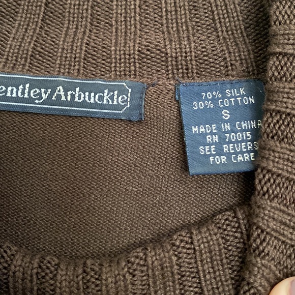 Brown Sweater with Fur Cuffs | Size Small - Picture 4 of 5